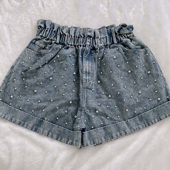 Fantastic Fawn Pants - Gem studded denim shorts, size large